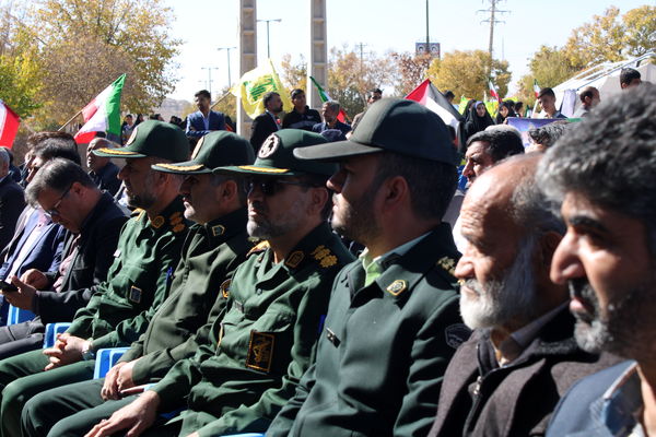 راهپیمایی روز ۱۳ آبان در شهرستان بن