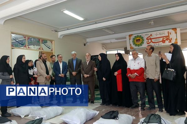 لبخند مهر علوی در تویسرکان اجرا شد؛ همدلی برای آینده دانش‌آموزان نیازمند