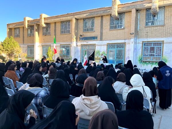  عزاداری به مناسبت دهه فاطمیه در مدرسه شهید محمدی پور خلیل آباد 