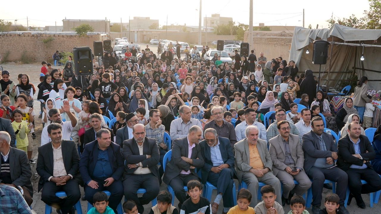 جشنواره ملی فرهنگی، ورزشی و بومی "مادران آفتاب" در تاکستان