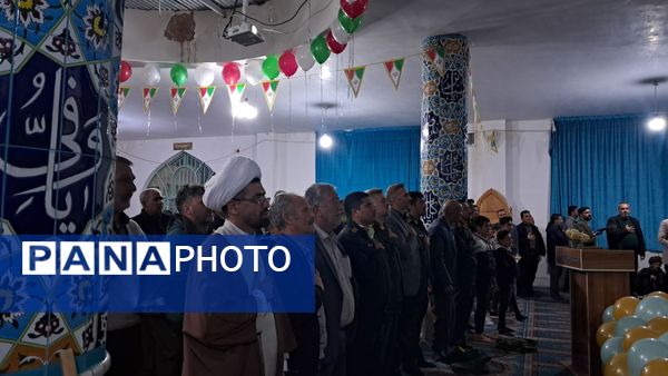 جشن میلاد امام زمان(عج) و گرامیداشت دهه فجر در مسجد بقیة الله شوراب صغیر