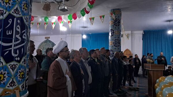 جشن میلاد امام زمان(عج) و گرامیداشت دهه فجر در مسجد بقیة الله شوراب صغیر