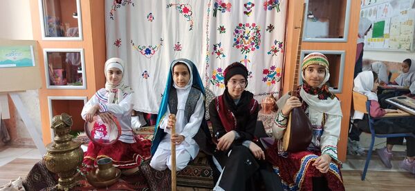 ماها؛ هفته فرهنگ و هنر مدارس ایران 