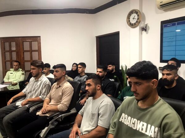 برگزاری جلسه ستاد امور جوانان در محمودآباد
