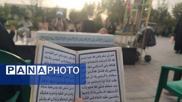 غبارروبی شهیدان گمنام در مشهد مقدس