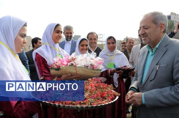 بیست و سومین اردوی کشوری دانش‌آموزان عشایر در مشهد مقدس