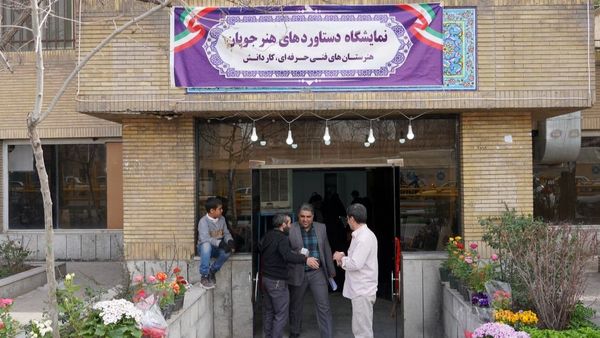 افتتاح اولین نمایشگاه و فروشگاه دستاوردهای هنرجویان مشهد