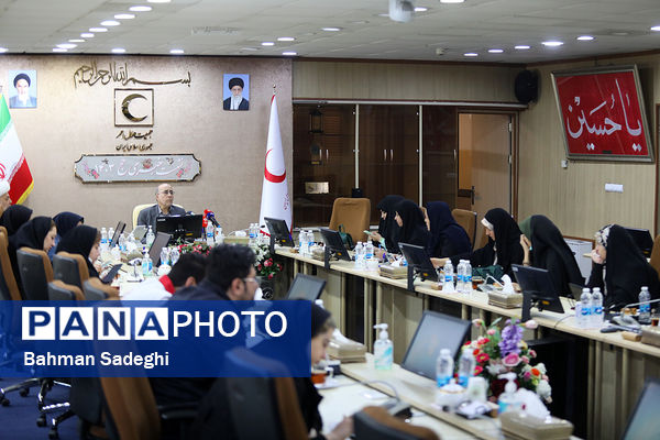 نشست خبری رئیس مرکز پزشکی حج و زیارت جمعیت هلال احمر 