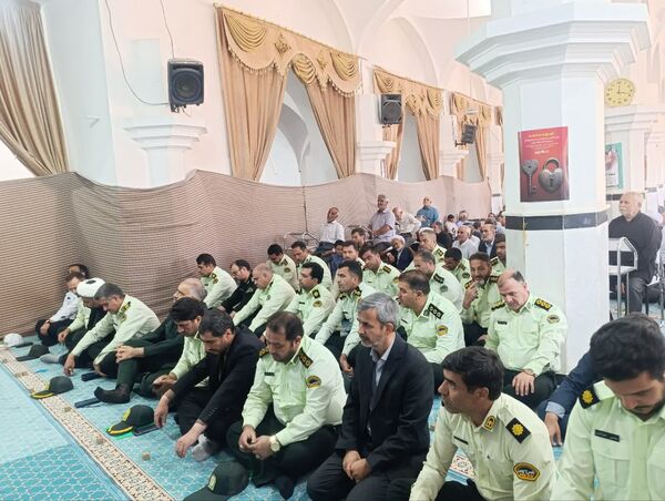 برگزاری نماز عبادی سیاسی جمعه همزمان با شروع هفته انتظامی در شهرستان خلیل اباد 