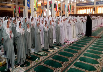 جشن تکلیف ۳۵۰۰ نفری دانش‌آموزان بوشهری برگزار شد 