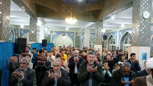  اعتکاف دانش‌آموزی در شهرستان بن