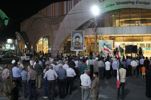 تجمع حماسی مردم بم در حمایت از اقتدار نیروهای مسلح جمهوری اسلامی 
