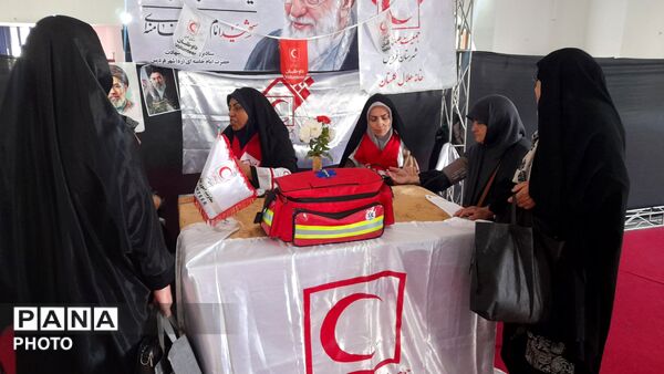 آئــیــــن عبـــــادی سیـــــاسی نـمــازجـمعه شهرستـان فردیــــس