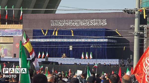 وداع با رهبر شهید ایران در تهران