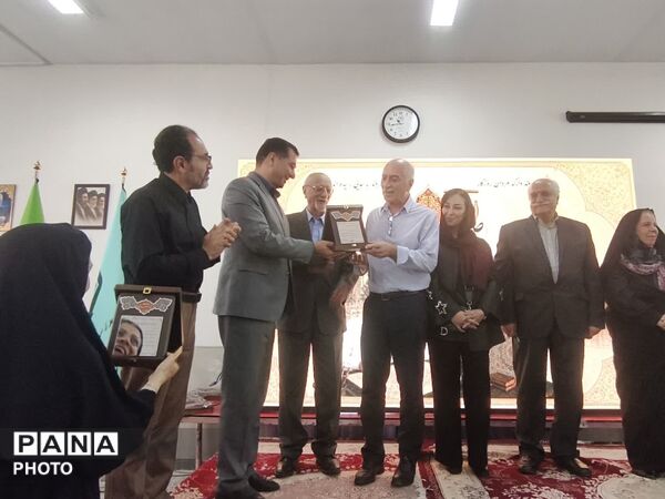 آیین استانی نامگذاری هنرستان دخترانه به نام استاد محمد صیرفیان