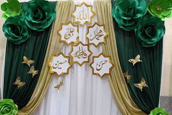 ورود دانش‌ آموزان دختر ناحیه دو شهرری به مراسم معنوی اعتکاف 