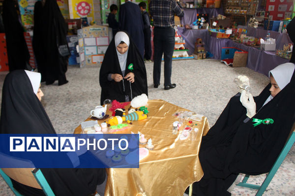 نمایشگاه طرح جابر در مدرسه باباییان ناحیه یک قم