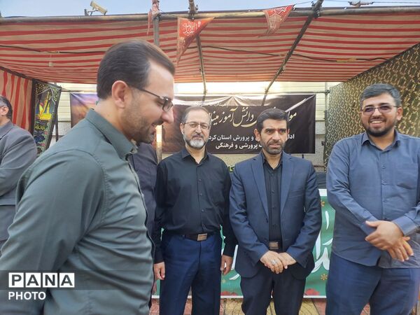 بازدید قائم مقام رئیس سازمان دانش‌آموزی از موکب اربعین در سنندج