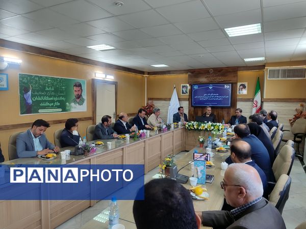 نشست بررسی نظام مسائل تربیتی، آموزشی و پرورشی در تربت حیدریه
