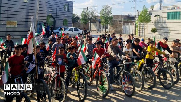 حضور خودجوش دوچرخه‌سواران در فیض آباد؛ اقدامی نمادین برای ترویج همبستگی