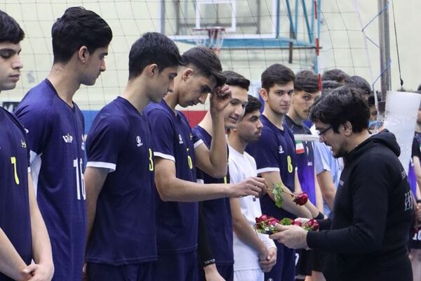 مراسم یادبود مربی بین‌المللی والیبال در سالن سوم خرداد ناحیه دو شهرری 