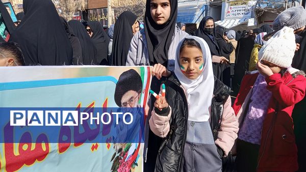 راهپیمایی باشکوه یوم الله ۲۲بهمن در شهرستان خواف