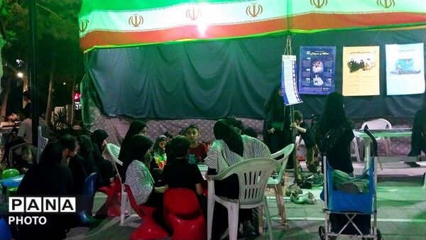 همدمی اشک و ارادت، بازگویی حماسه ی کربلا در خیابان هفت تیر مشهد