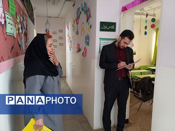 بازدید معاون آموزش متوسطه اداره‌کل آموزش و پرورش استان از مدارس شهرستان جاجرم 