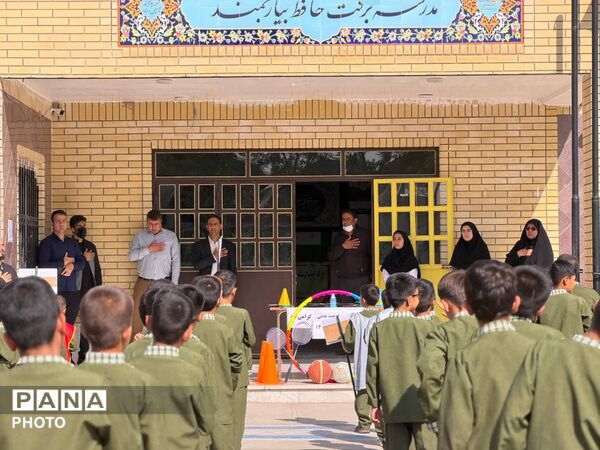 افتتاحیه المپیاد ورزشی درون‌مدرسه‌ای در بیارجمند