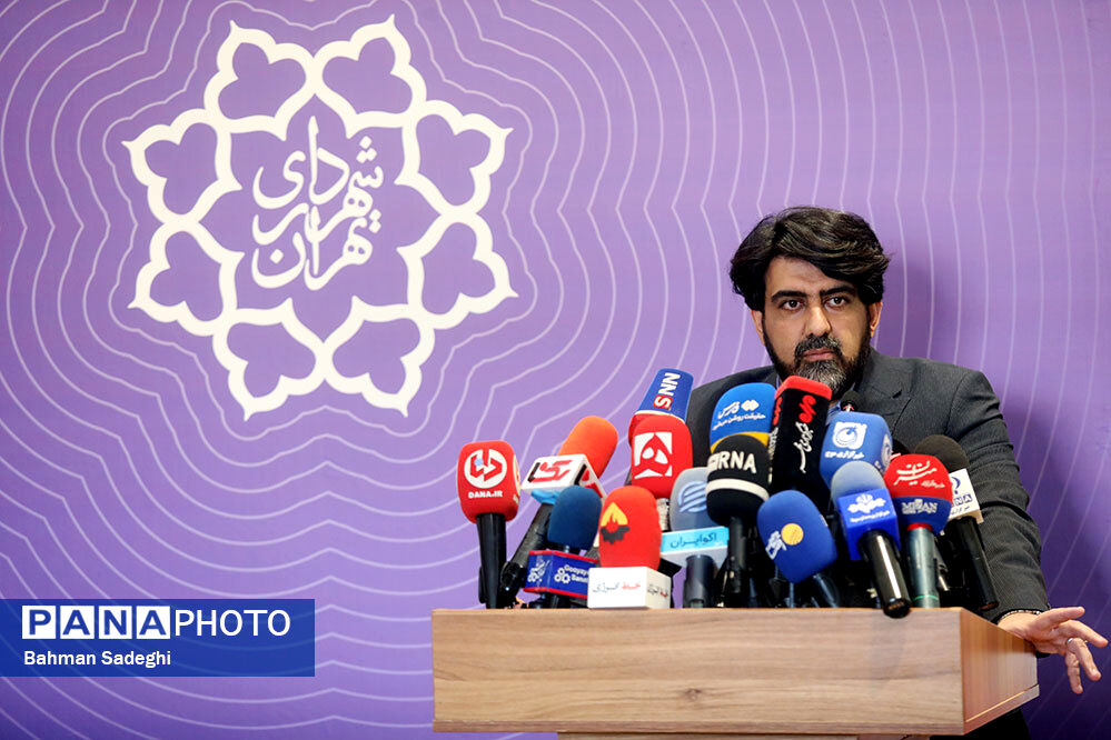 خط تولید اتوبوس‌های برقی در تهران راه‌اندازی می‌شود/ جزئیات سفر زاکانی به چین