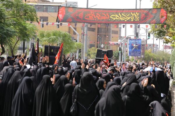 عاشقان حسینی در اربعین، از اندیشه تا کربلا