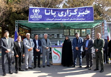 حضور پررنگ دانش‌آموزان کرمانی در راهپیمایی ۱۳ آبان