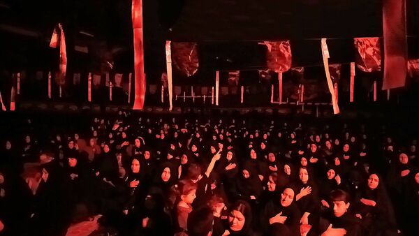 مراسم شب‌دهم محرم در هیئت فرهنگیان  نیشابور
