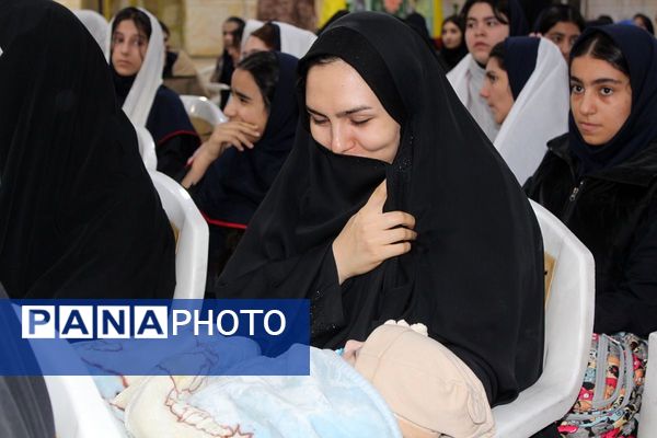 برگزاری مراسم ولادت حضرت فاطمه زهرا (س) در بهارستان‌دو با حضور پرشور خانواده ها