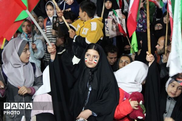 مراسم باشکوه اربعین شهادت رهبر شهید انقلاب اسلامی وشهدای میناب