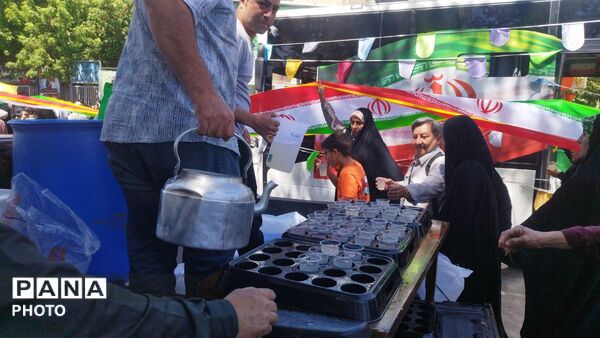 برگزاری مهمونی کیلومتری غدیر در اصفهان