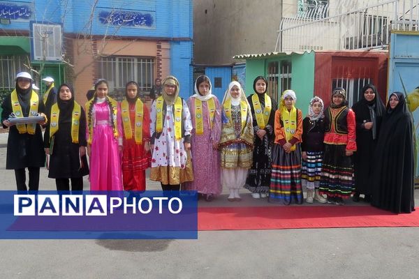 فجر دانش آموزی در قلبِ ری