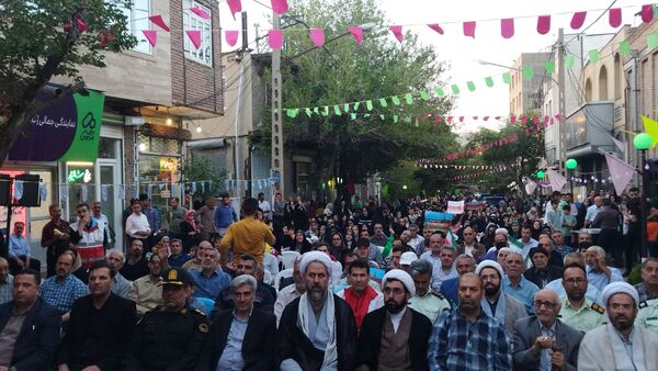 جشن وحدت و ولایت با حضور پرشور دانش‌آموزان اسکو