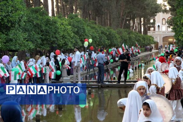 برگزاری جشنواره «شش گام تا شکوفایی» در یزد