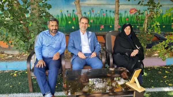 افتتاح زمین چمن مصنوعی دبیرستان اندیشه شاهد منطقه ۱۶