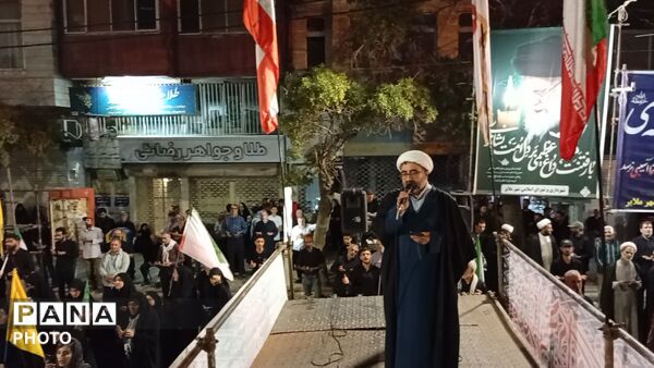 حضور پرشور مردم انقلابی ملایر در آیین «شب‌های اجتماع»
