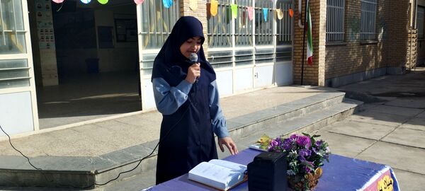جشن ایام شعبانیه در دبیرستان هاشمی نژاد 