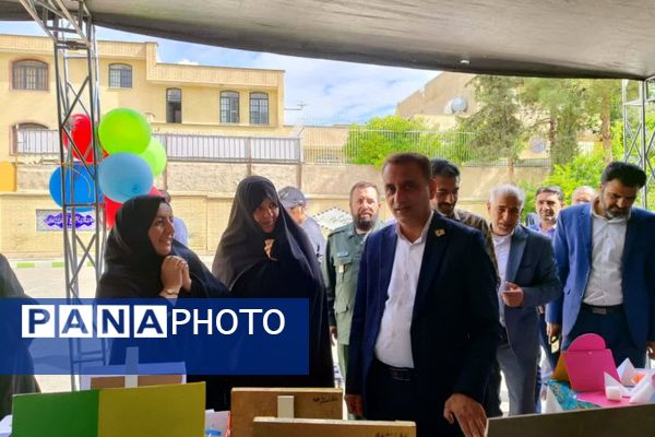 آیین زنگ سپاس معلم در شیراز