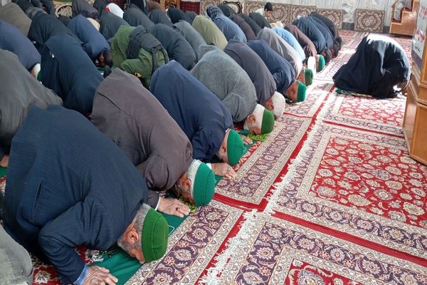 اقامه نماز جمعه در آخرین هفته ماه مبارک شعبان شهر بار نیشابور 