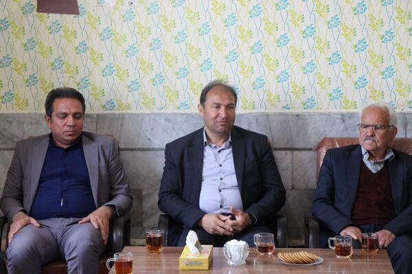 آیین بزرگداشت «خاطره‌سازان» در آموزشگاه شهید جوادی