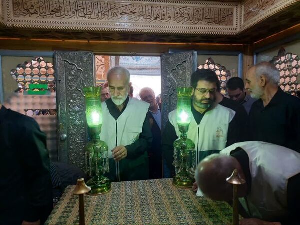 مراسم غبار روبی و زیارت ضریح مطهر سلطانعلی ابن امام محمد باقر (ع) در کربلای ایران 