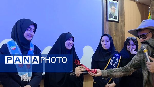 جشن حضور تا ظهوردر مدرسه مصلی نژاد