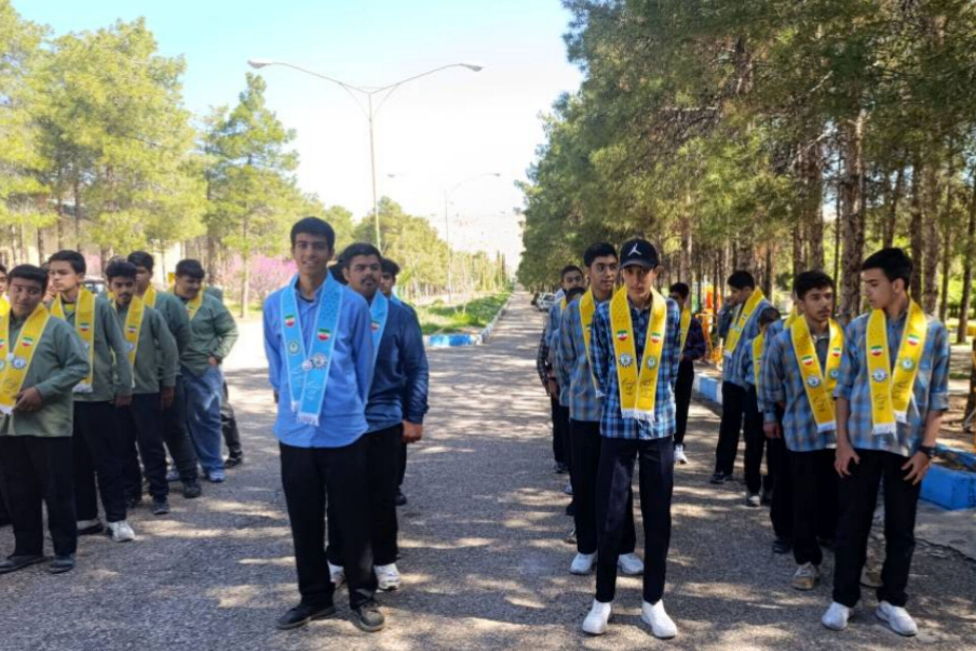 اردوی پسران پیشتاز متوسطه ناحیه 4 شیراز