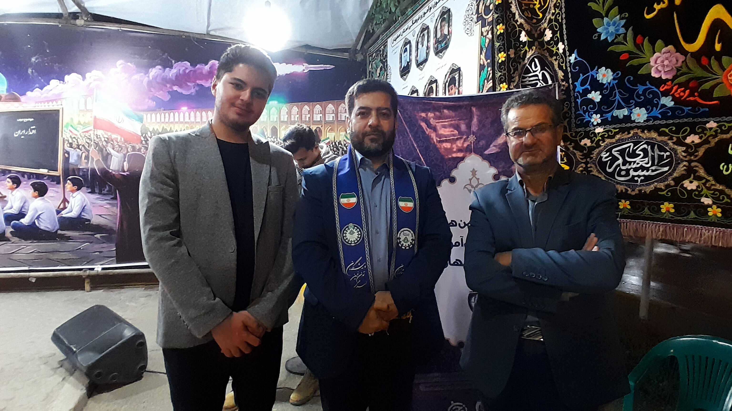 اعضای تشکل‌های دانش‌آموزی اصفهان پای کار ایران