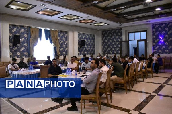 برگزاری جلسه هیئت فوتبال شهر پردیس با حضور مدیران باشگاه ها و مربیان